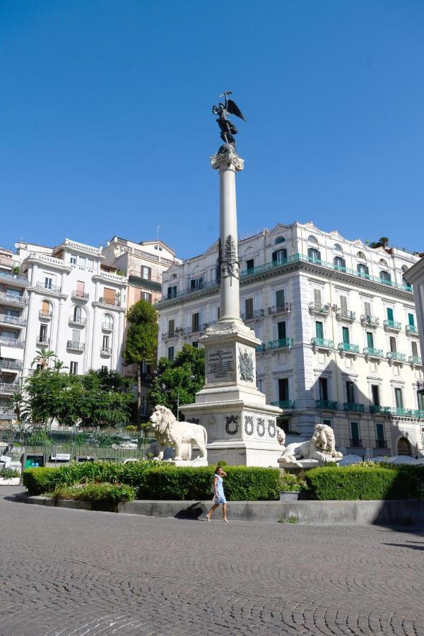 Niparè Suite Naples Extérieur photo
